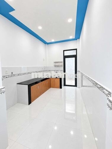 NHỈNH 2 TỶ NHÀ 3 TẦNG BÀ ĐIỂM, CÁCH MẶT TIỀN 20M, CHỢ ĐẦU MỐI HÓC MÔN