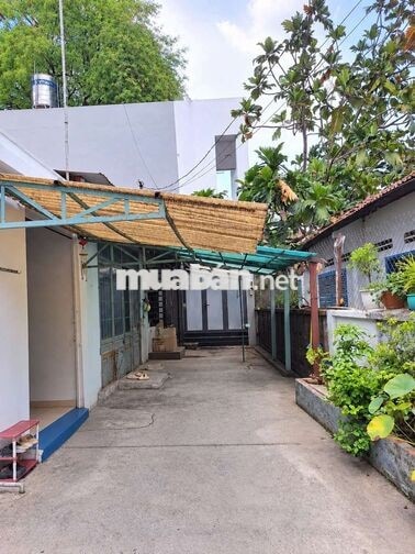 NHỈNH 2 TỶ NHÀ 3 TẦNG BÀ ĐIỂM, CÁCH MẶT TIỀN 20M, CHỢ ĐẦU MỐI HÓC MÔN