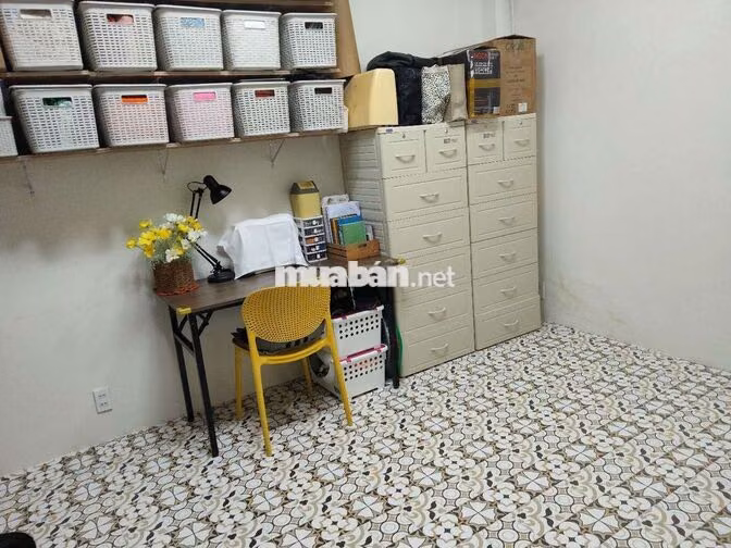 HXH thông 4m. 174m2. 6x15m. Chung vách Etown