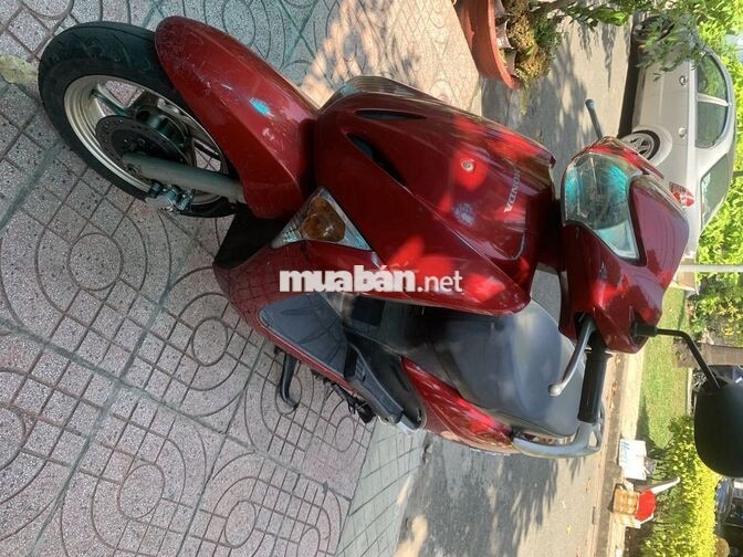 Honda Lead SCR Đỏ Nhập khẩu