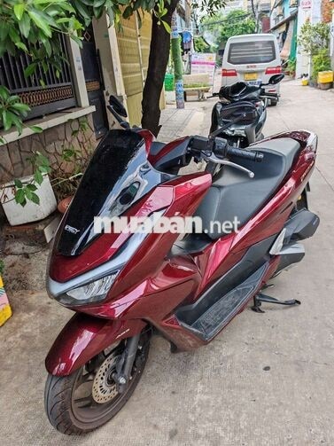 Honda PCX 160 ROADSYNC 8900 km Đỏ tươi