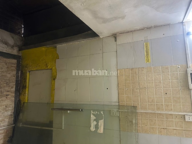 Cho thuê mặt bằng kinh doanh Tầng 1 mặt hồ Đắc di