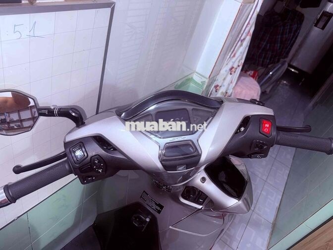 Honda SH 2022 Xám 27000-28000 km