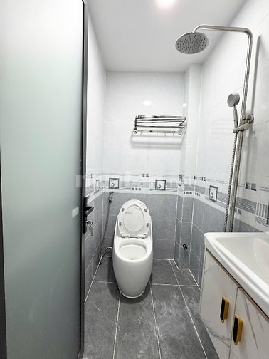 Gần Aeon Tân phú, Nhà mới 3 Tầng, 50,5m2, HXH 7m, SHR, Chỉ 5,18T.