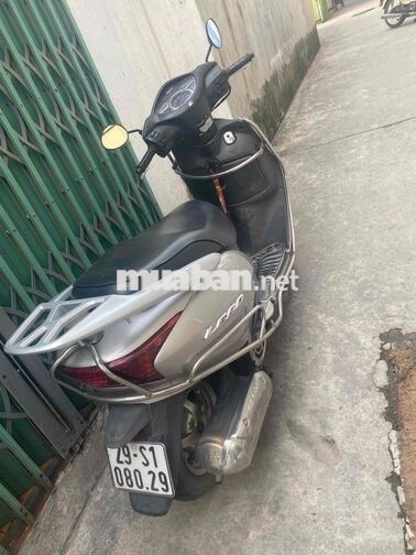 Honda Lead Bạc
