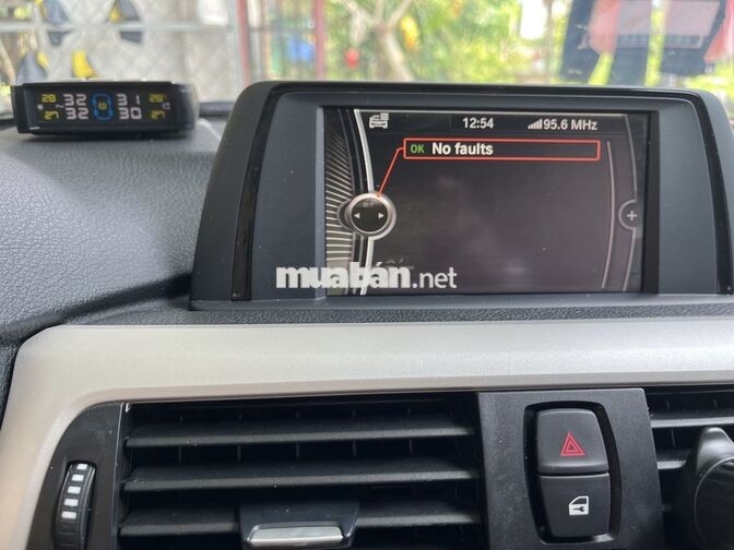 BMW 320i 2013 Trắng 131.304 km