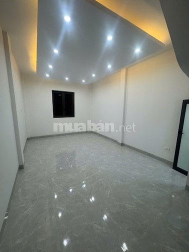 CHÍNH CHỦ CẦN BÁN NHÀ 5 TẦNG MỚI TOANH TẠI VẠN PHÚC , HÀ ĐÔNG, HÀ NỘ