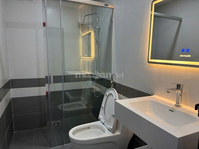 CHÍNH CHỦ CẦN BÁN NHÀ 5 TẦNG MỚI TOANH TẠI VẠN PHÚC , HÀ ĐÔNG, HÀ NỘ