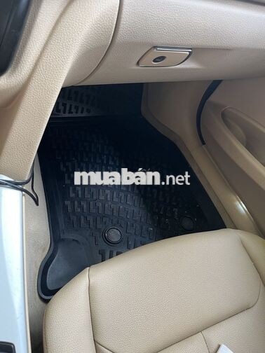 BMW 320i 2013 Trắng 131.304 km