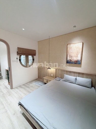 NHÀ ĐẸP FULL NỘI THẤT VƯỜN GIỮA NHÀ HẺM THÔNG TRUNG TÂM PHÚ NHUẬ