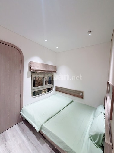 NHÀ ĐẸP FULL NỘI THẤT VƯỜN GIỮA NHÀ HẺM THÔNG TRUNG TÂM PHÚ NHUẬ