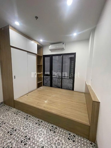 BÁN NHÀ DÒNG TIỀN, 12,5 TỶ PHỐ VĨNH PHÚC, 5 TẦNG, THANG MÁY