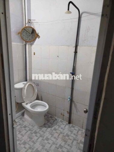 Trệt lửng 4*16; có sân hẻm xe tải Rẻ chốt lẹ