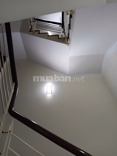 BÁN NHÀ HẺM VIP 281 LÊ VĂN SỸ, DT 3X16M, 1 TRỆT, 4 LẦU