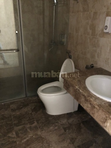 Cho thuê văn phòng 30m2 ngõ 183 Đặng Tiến Đông