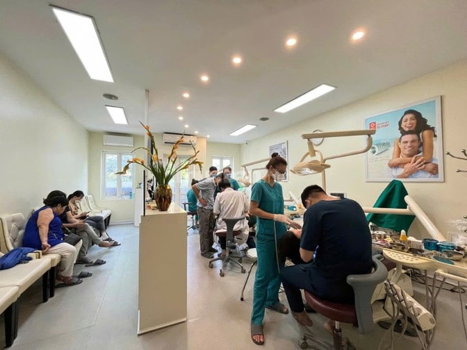 CHO THUÊ MẶT PHỐ 49 KIM MÃ DT M2 SỔ ĐỎ 85 M2 MT 6 MX5T
