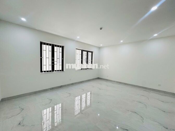 Cho thuê sàn văn phòng tầng 1 + tầng 2 - Hải Châu - Gần cầu Tiên Sơn