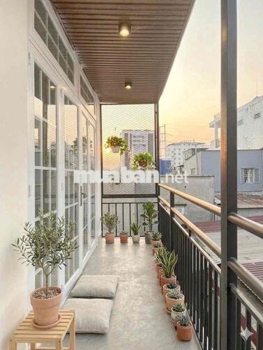 SIÊU PHẨM HOÀNG HÔN TRỐNG LẠI TẠI TRUNG TÂM Q7  📍1XX Huỳnh Tấn Phát, Q