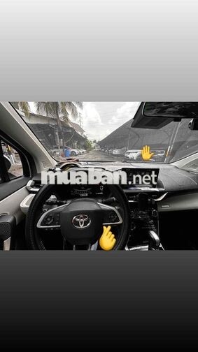Toyota Veloz Cross Bạc 7 chỗ