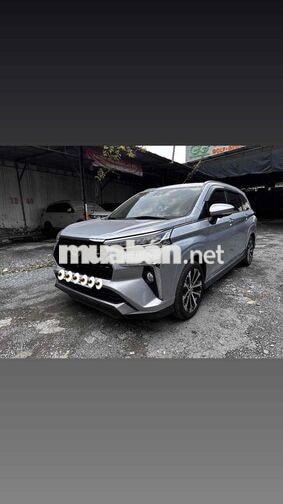 Toyota Veloz Cross Bạc 7 chỗ