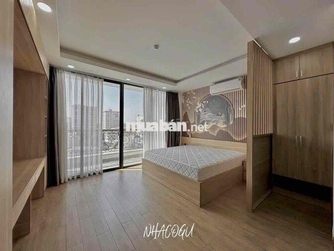 Phòng 35m2_ Studio ban công lớn_