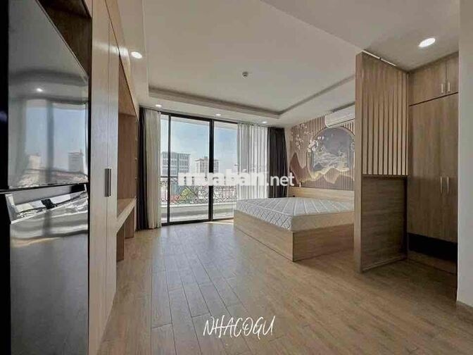Phòng 35m2_ Studio ban công lớn_