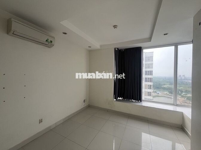Chính chủ cho thuê căn hộ 138m2 3pn 3wc tầng cao view thoáng giá tốt