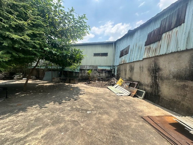 CHO THUÊ 1.000m2 Đất trống. Hẽm LÊ TRỌNG TẤN. Tân Phú