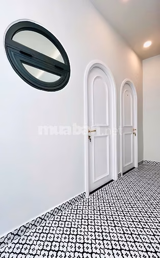 Sổ hồng chính chủ nhà đẹp có hoàn công đầy đủ thích hợp ở và cho thuê
