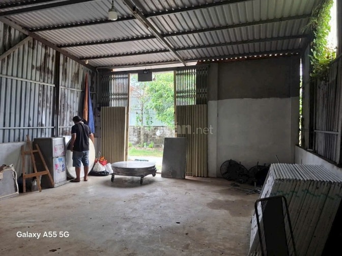 Cho thuê nhà mặt tiền gần ngã tư Đinh Đức Thiện - Tỉnh lộ 835