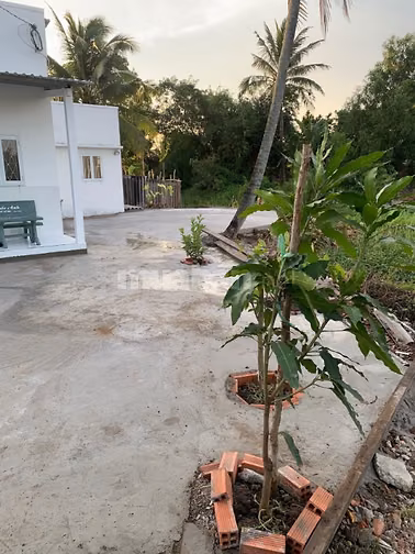 BÁN NHÀ VÀ ĐẤT 371 M VUÔNG THỔ CƯ GIÁ 1.3 TỶ