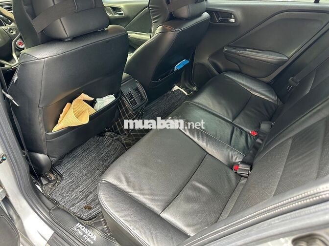 Honda City TOP 2018 55.500 KM Bạc