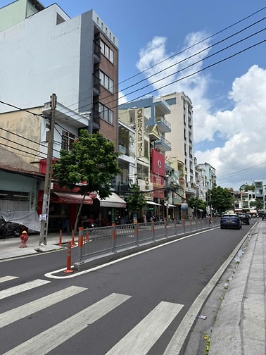 Bán nhà mặt tiền đoàn văn bơ.P13.Q4,dt:6.5x7m,giá:8tỷ