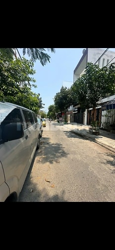 Nhà mt Thế Lữ giá tốt, DT 100m2 phù hợp ở hoặc đầu tư lâu dài 