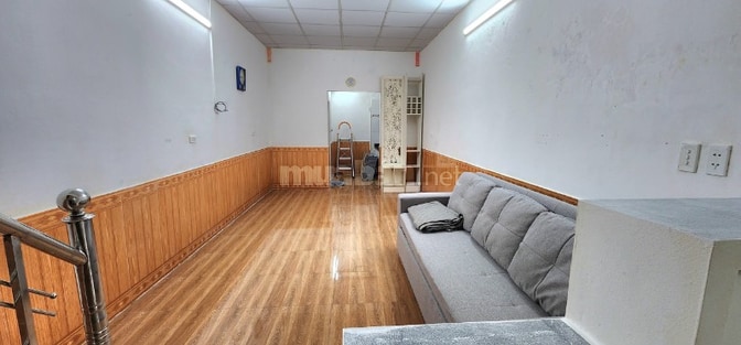 Cho thuê nhà riêng tại Ngõ 199 Lò Đúc, 8 triệu VND, 70m2, 2PN, 2WC,