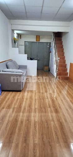 Cho thuê nhà riêng tại Ngõ 199 Lò Đúc, 8 triệu VND, 70m2, 2PN, 2WC,