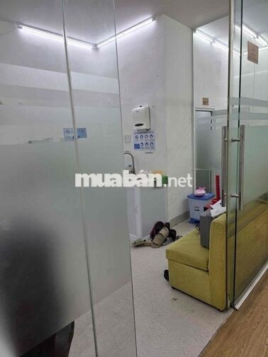 Cho thuê nhà MẶT TIỀN HUỲNH VĂN BÁNH ,Phú Nhuận Cho kinh doanh ăn uống