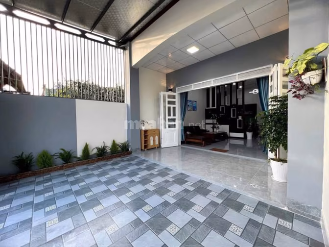 Bán nhà cấp 4, 154m2 5x31, Nguyễn Thị Lắng, BV Xuyên Á, 1,35 tỷ, SHR