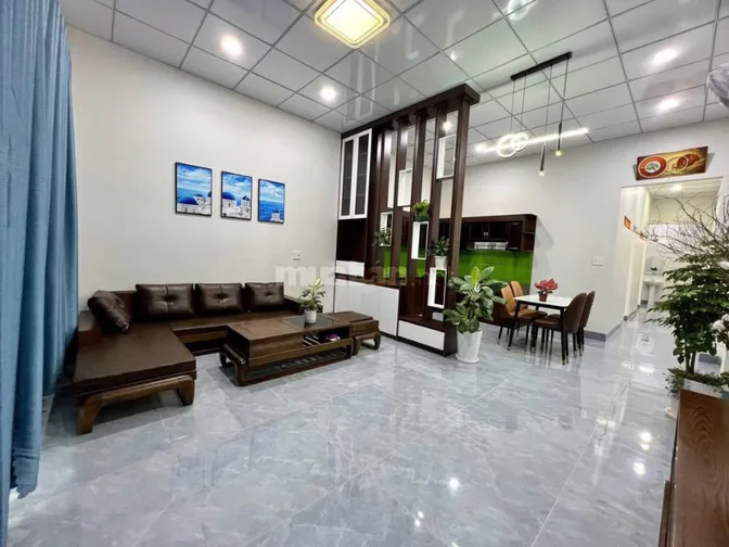 Bán nhà cấp 4, 154m2 5x31, Nguyễn Thị Lắng, BV Xuyên Á, 1,35 tỷ, SHR