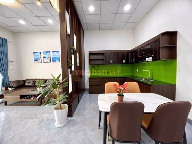 Bán nhà cấp 4, 154m2 5x31, Nguyễn Thị Lắng, BV Xuyên Á, 1,35 tỷ, SHR