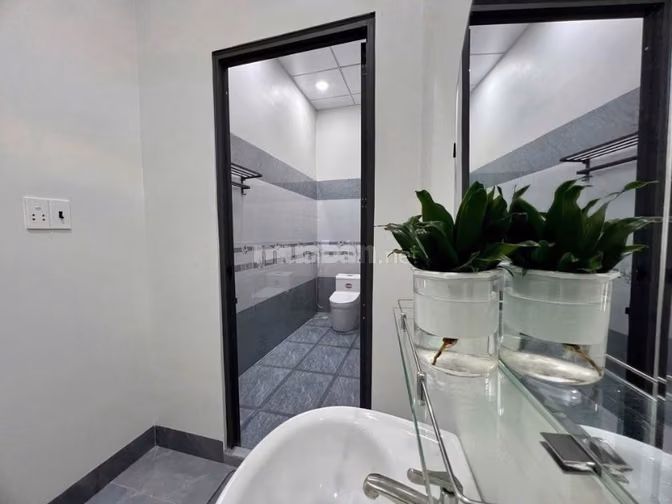 Bán nhà cấp 4, 154m2 5x31, Nguyễn Thị Lắng, BV Xuyên Á, 1,35 tỷ, SHR