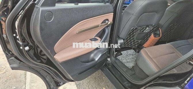 VinFast VF6 Plus 2025 Đen 60000 km