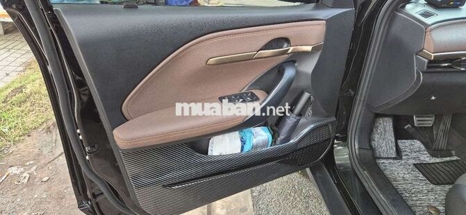 VinFast VF6 Plus 2025 Đen 60000 km