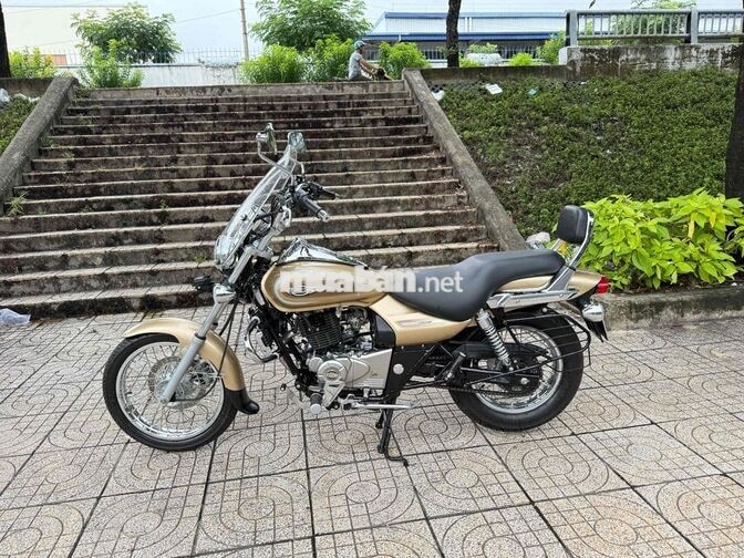 BAJAJ CRUSUE 220cc 2017 Vàng đồng 2700 km
