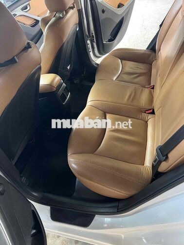 Hyundai Elantra 2014 Trắng 250.000km