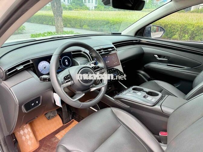 Hyundai Tucson Fun Dầu Số bấm 90000 km Trắng