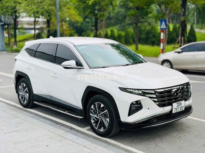 Hyundai Tucson Fun Dầu Số bấm 90000 km Trắng