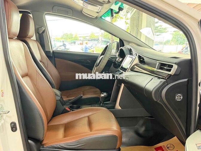 Innova 2.0V 2018 - 70.000Km - Giá còn giảm
