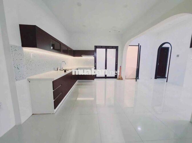 CHO THUÊ BIỆT THỰ NGUYỄN VĂN TRỖI TB – 12x15M, 5 PHÒNG – 55TR