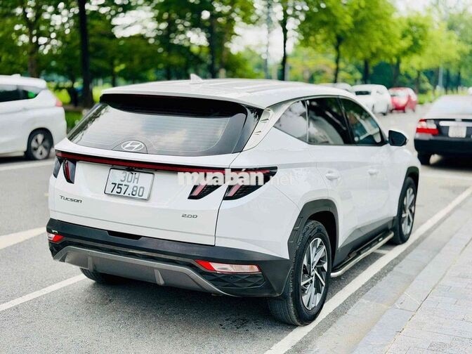 Hyundai Tucson Fun Dầu Số bấm 90000 km Trắng